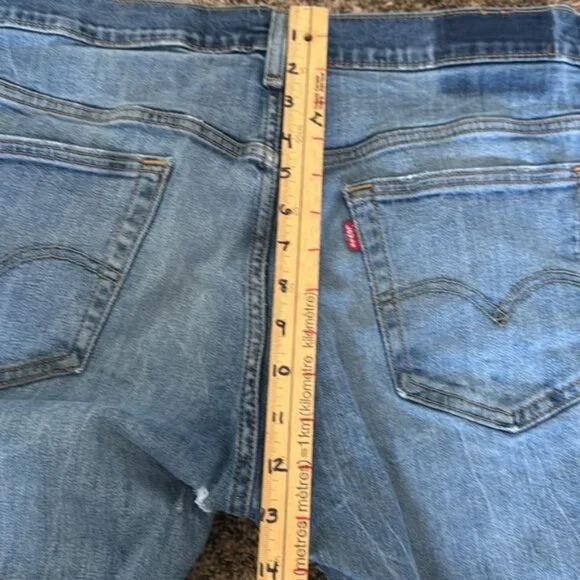 Levis Distressed Jeans Size 32 X 32 - Picture 8 of 9